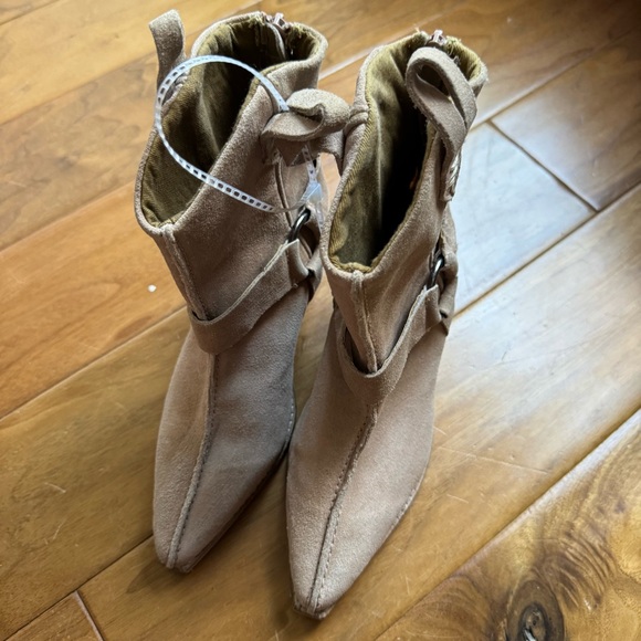 NWT MATISSE TOMBSTONE SUEDE COWBOY BOOT Sz 5 (no original box) - Picture 4 of 11